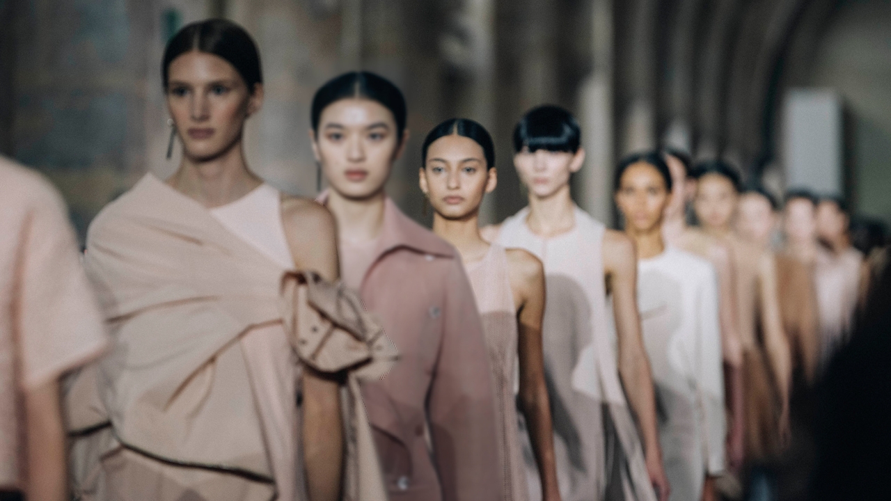 AKRIS ウィメンズ 商品一覧 | Matsuya Ginza