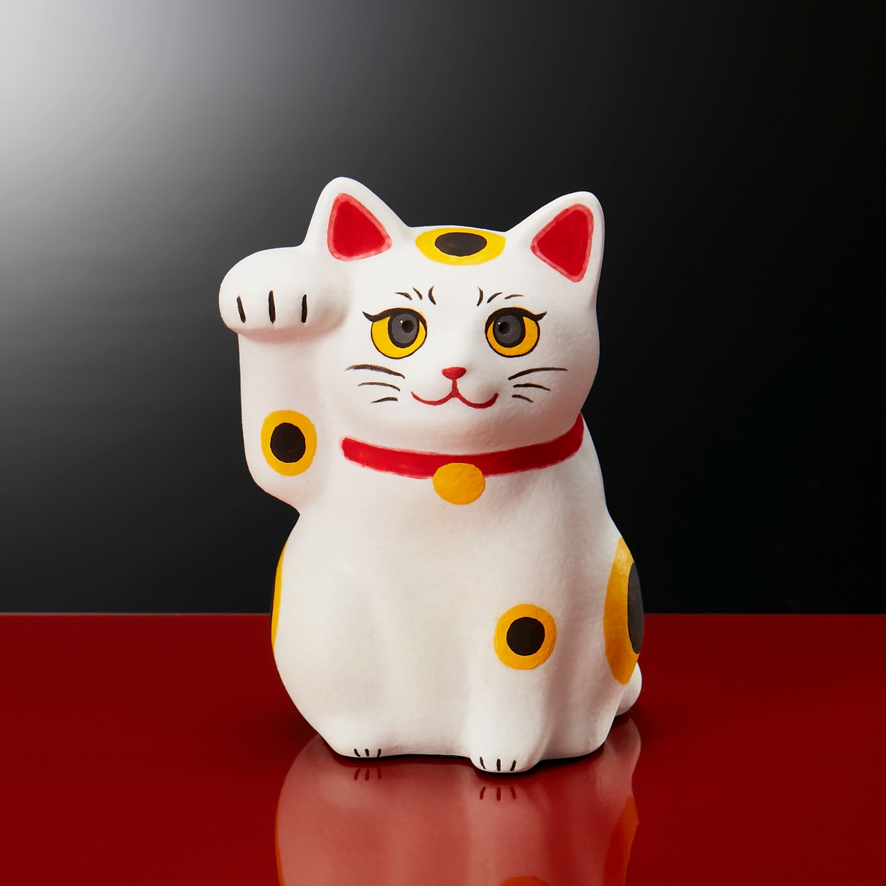 Welcoming Good Fortune at Ginza — New Year Ornaments & Lucky