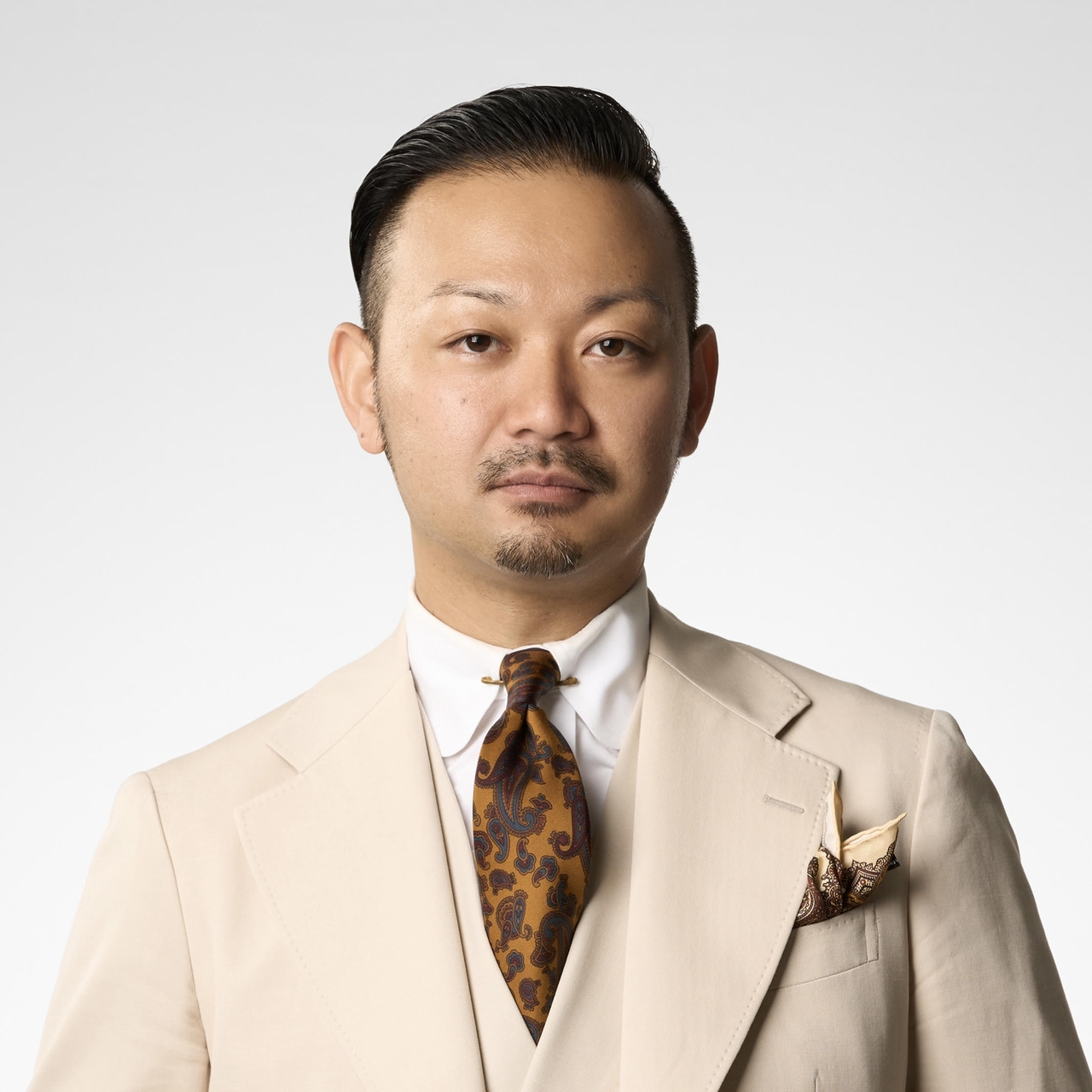 Bespoke Suit Tailoring at Matsuya Ginza | Matsuya Ginza
