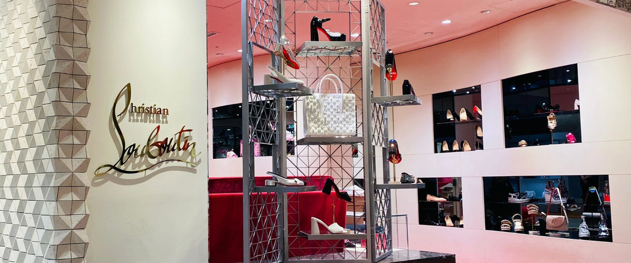 美しい靴の世界：クリスチャン ルブタンの魅力｜ファッションライター